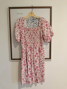 Universal Thread Pink Floral Smocked Midi Dress